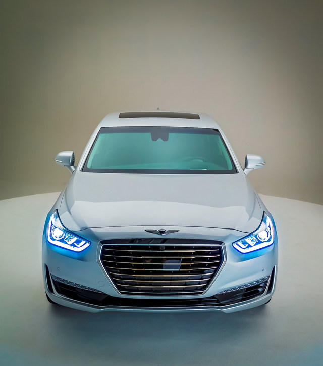 Hyundai Genesis G90 sedan specifications