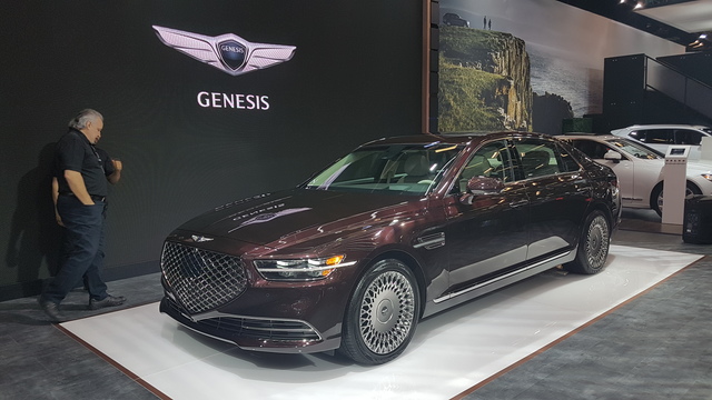 Hyundai Genesis G90 4k photo