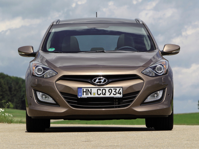 Hyundai i30 Wagon exterior 2016 Hyundai i30 Wagon modern 2016