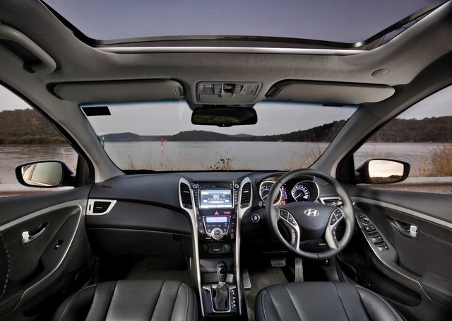 Hyundai i30 Wagon 4k photo Hyundai i30 Wagon mod big