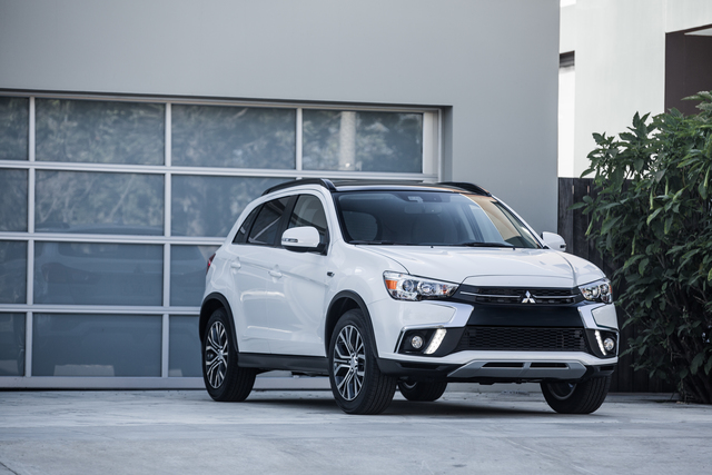 Mitsubishi Outlander 4k specifications