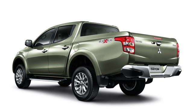 Mitsubishi L200 modern specifications Mitsubishi L200 4k big