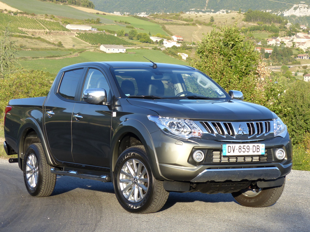 Mitsubishi l200 201