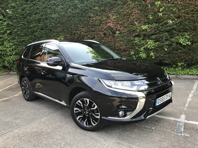 Mitsubishi Outlander PHEV hd restyling