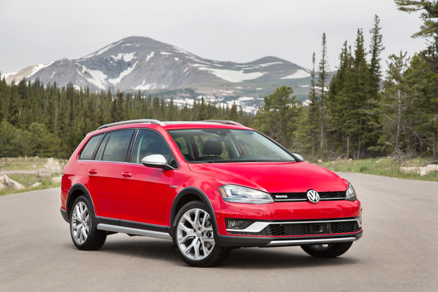 Volkswagen Golf Alltrack reviews specifications Volkswagen Golf Alltrack hd big