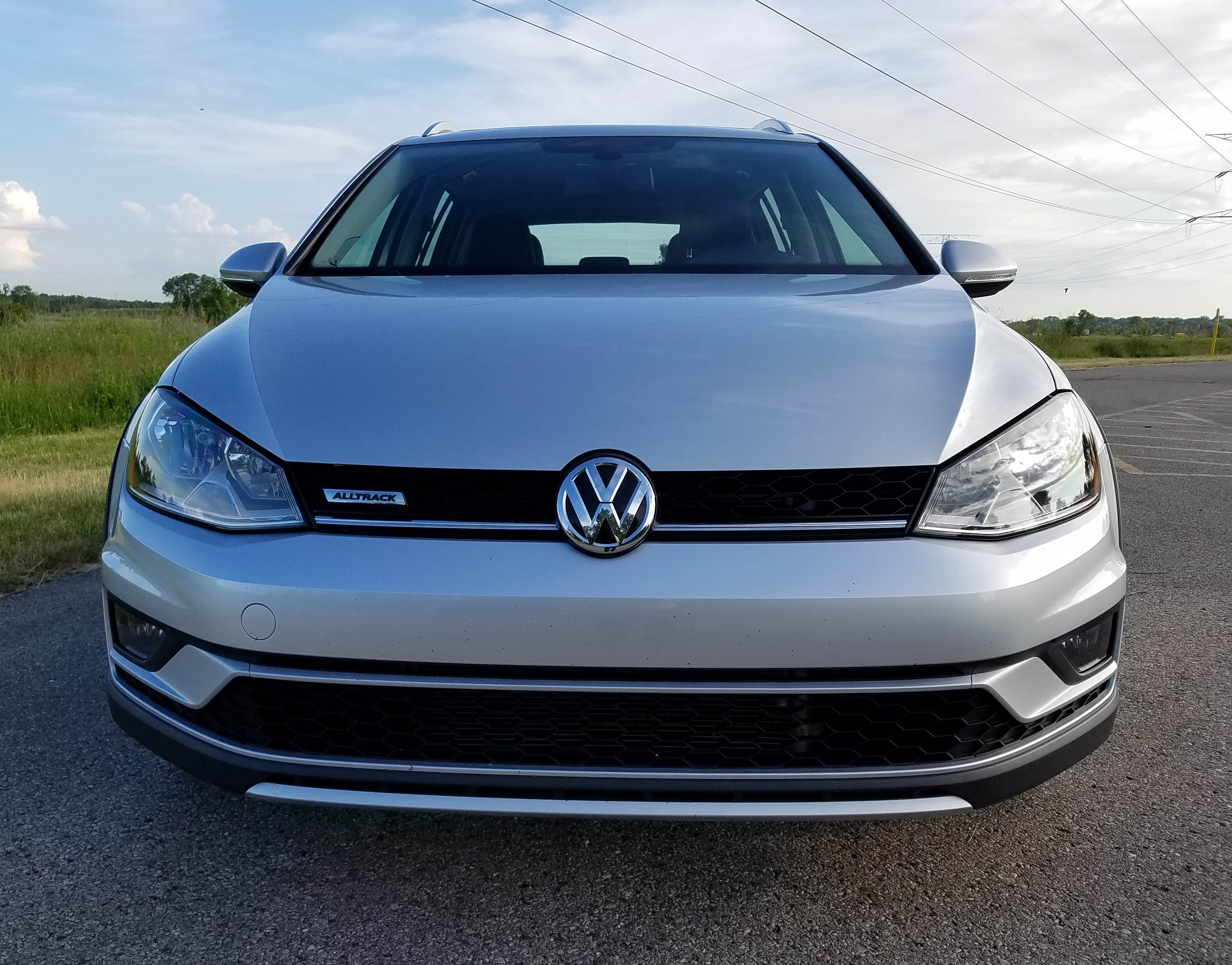 Volkswagen Golf Alltrack reviews 2017