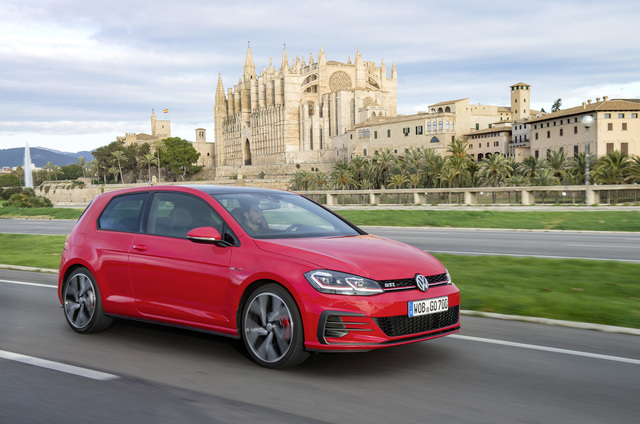 Volkswagen Golf GTI reviews restyling Volkswagen Golf GTI mod photo