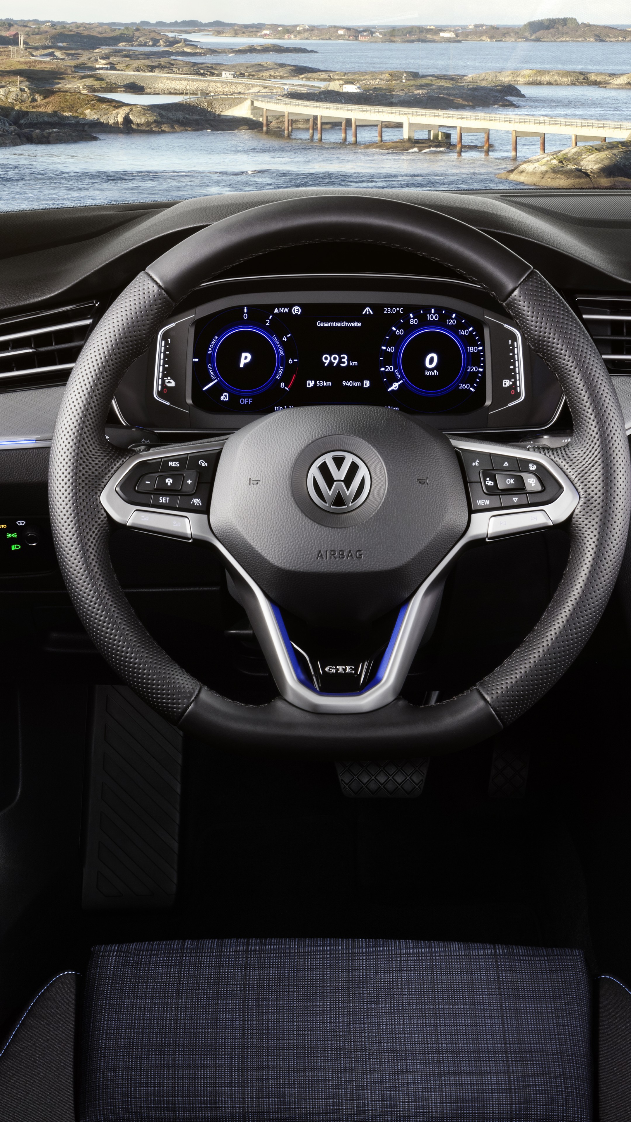 Volkswagen Passat GTE mod restyling