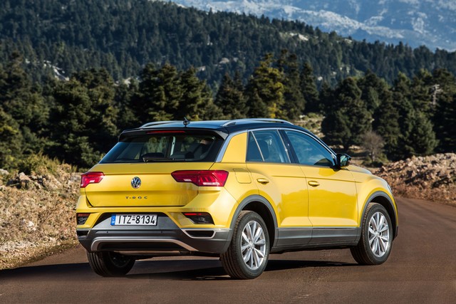 Volkswagen T-Roc 4k photo Volkswagen T-Roc modern specifications
