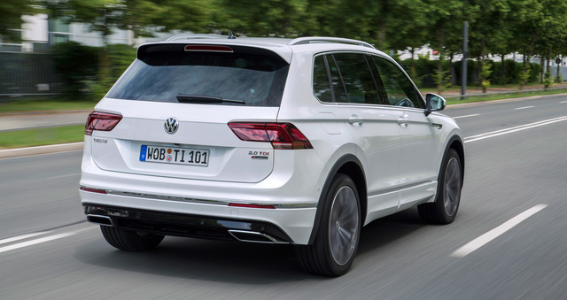 Volkswagen Tiguan Allspace Photos and Specs. Photo: Volkswagen Tiguan ...