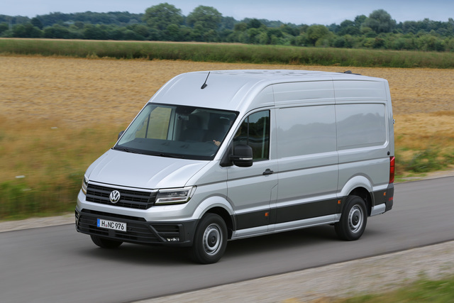 Volkswagen Crafter Kasten Photos and Specs. Photo: Volkswagen Crafter ...