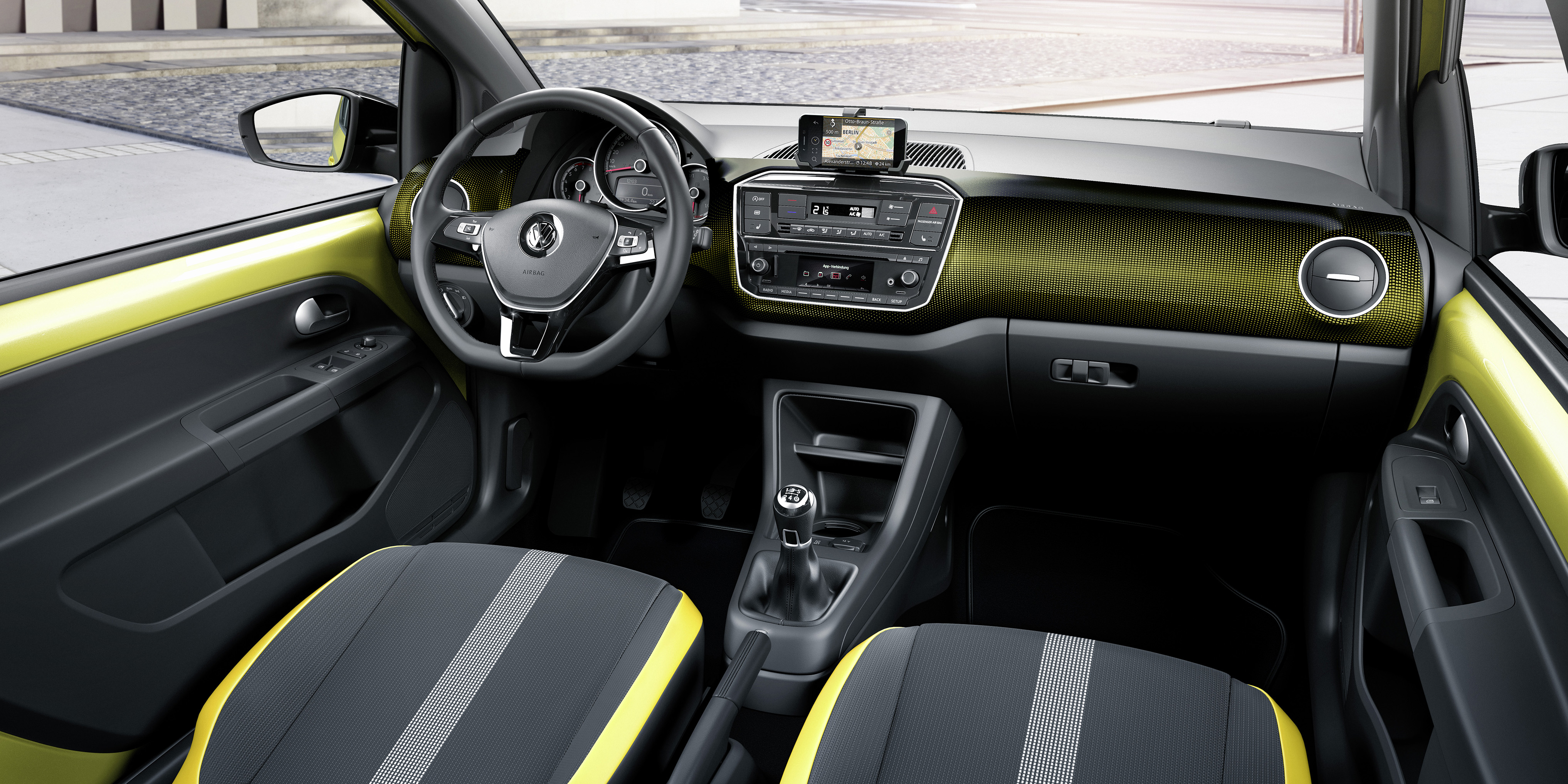 Volkswagen up! 5 door 4k specifications