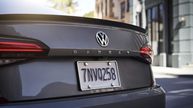 Volkswagen Passat best photo