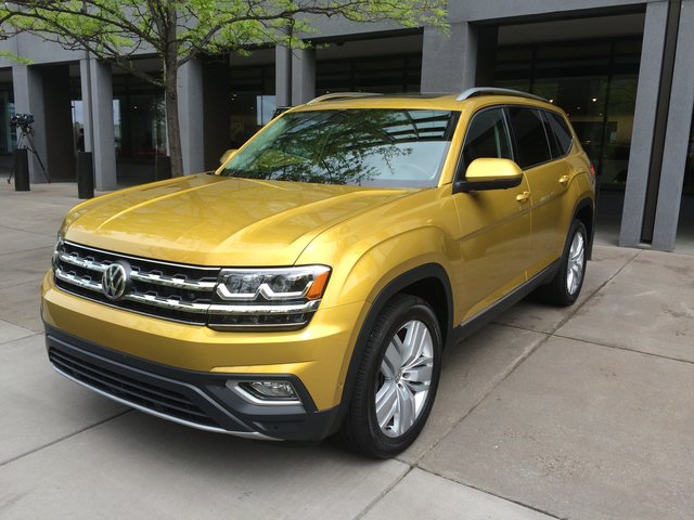 Volkswagen Atlas suv photo