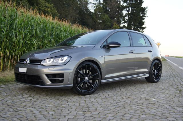 Volkswagen e-up! 5 door 4k 2019