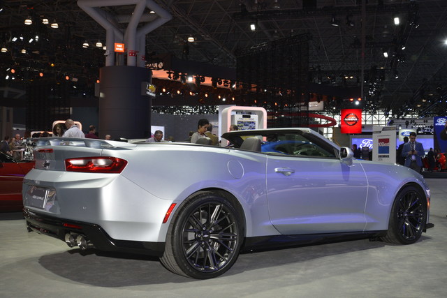 Chevrolet Camaro Convertible reviews restyling