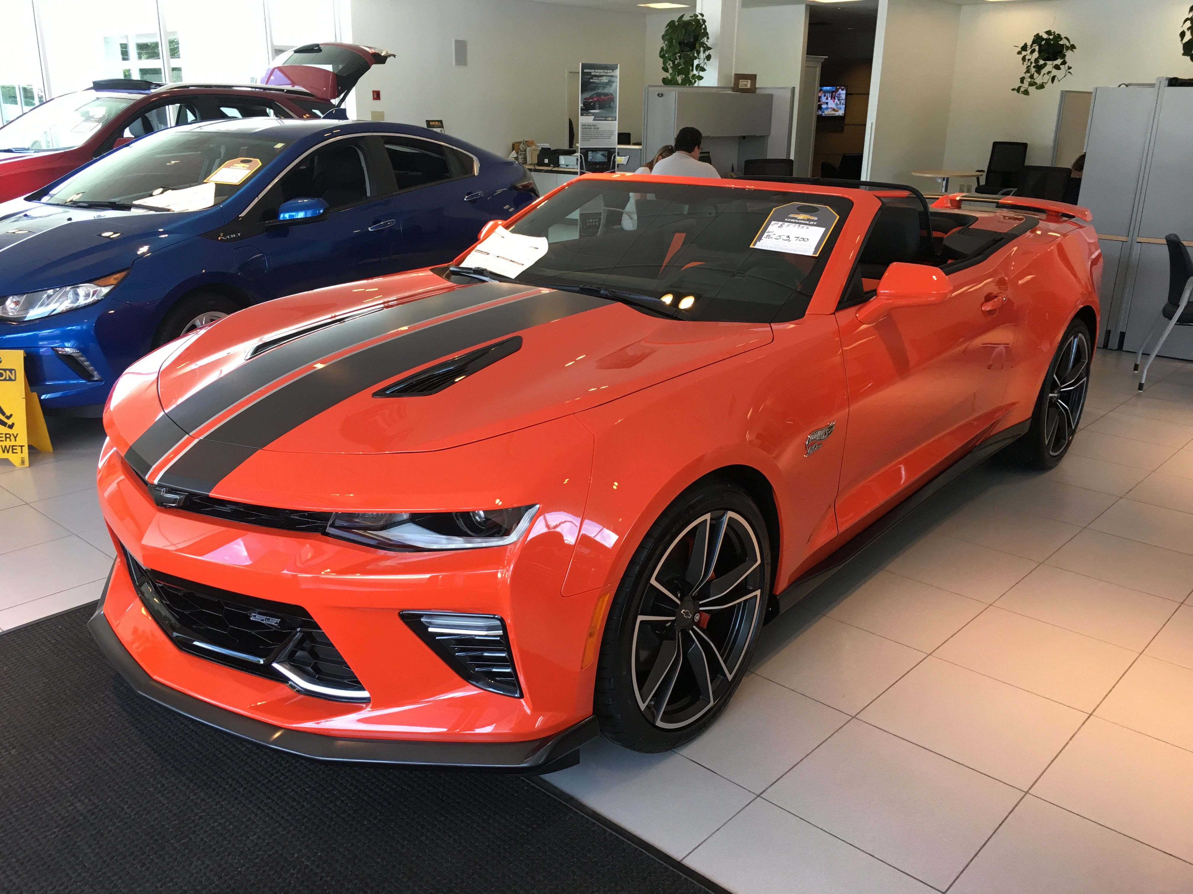 Chevrolet Camaro Convertible exterior 2018