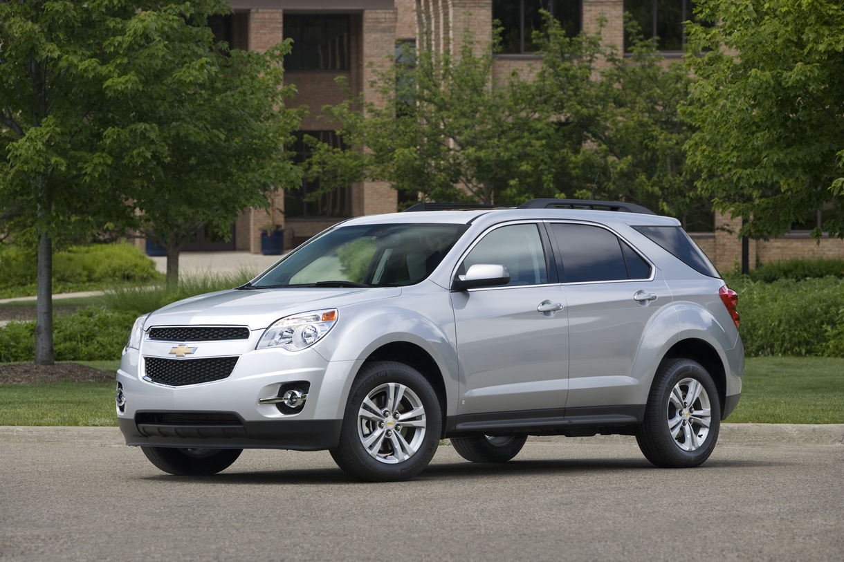 Chevrolet Equinox Photos and Specs. Photo Chevrolet Equinox best