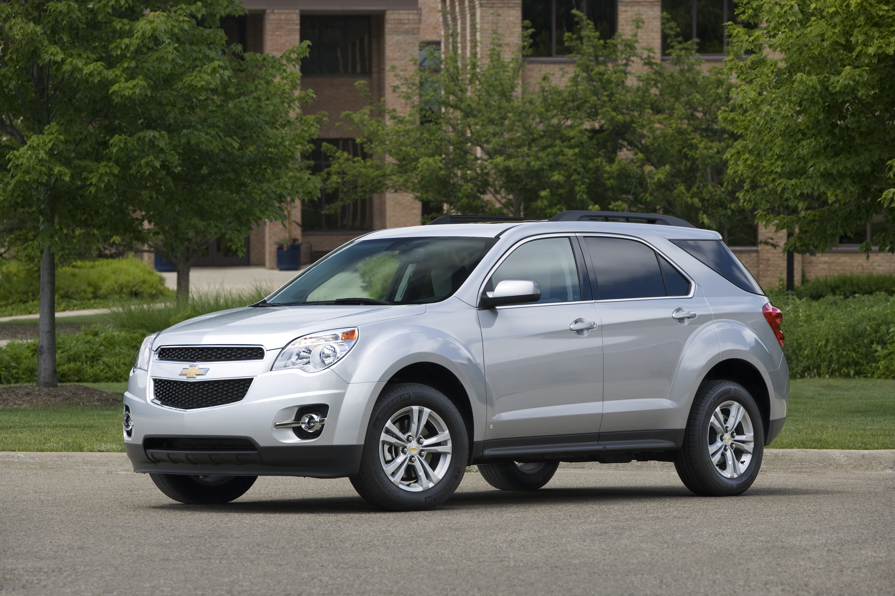 Chevrolet Equinox reviews restyling