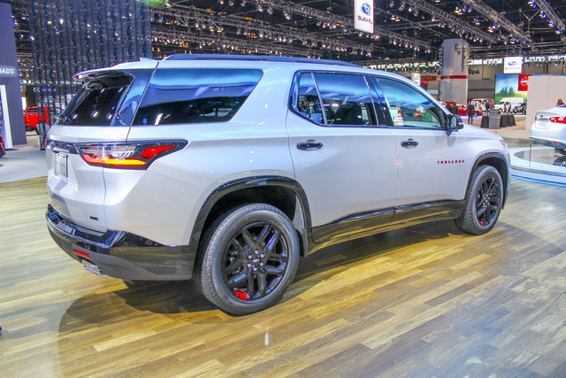 Chevrolet Traverse interior 2017 Chevrolet Traverse exterior photo