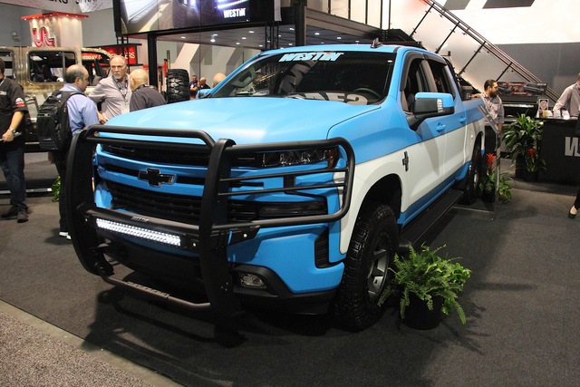 Chevrolet Silverado 4k big Chevrolet Silverado modern 2018