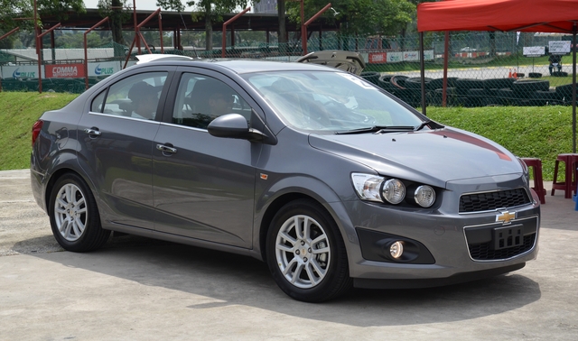 Chevrolet Aveo Hatchback 5d accessories photo Chevrolet Aveo Hatchback 5d accessories specifications