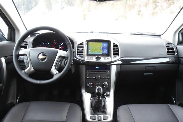 Chevrolet Captiva auto show