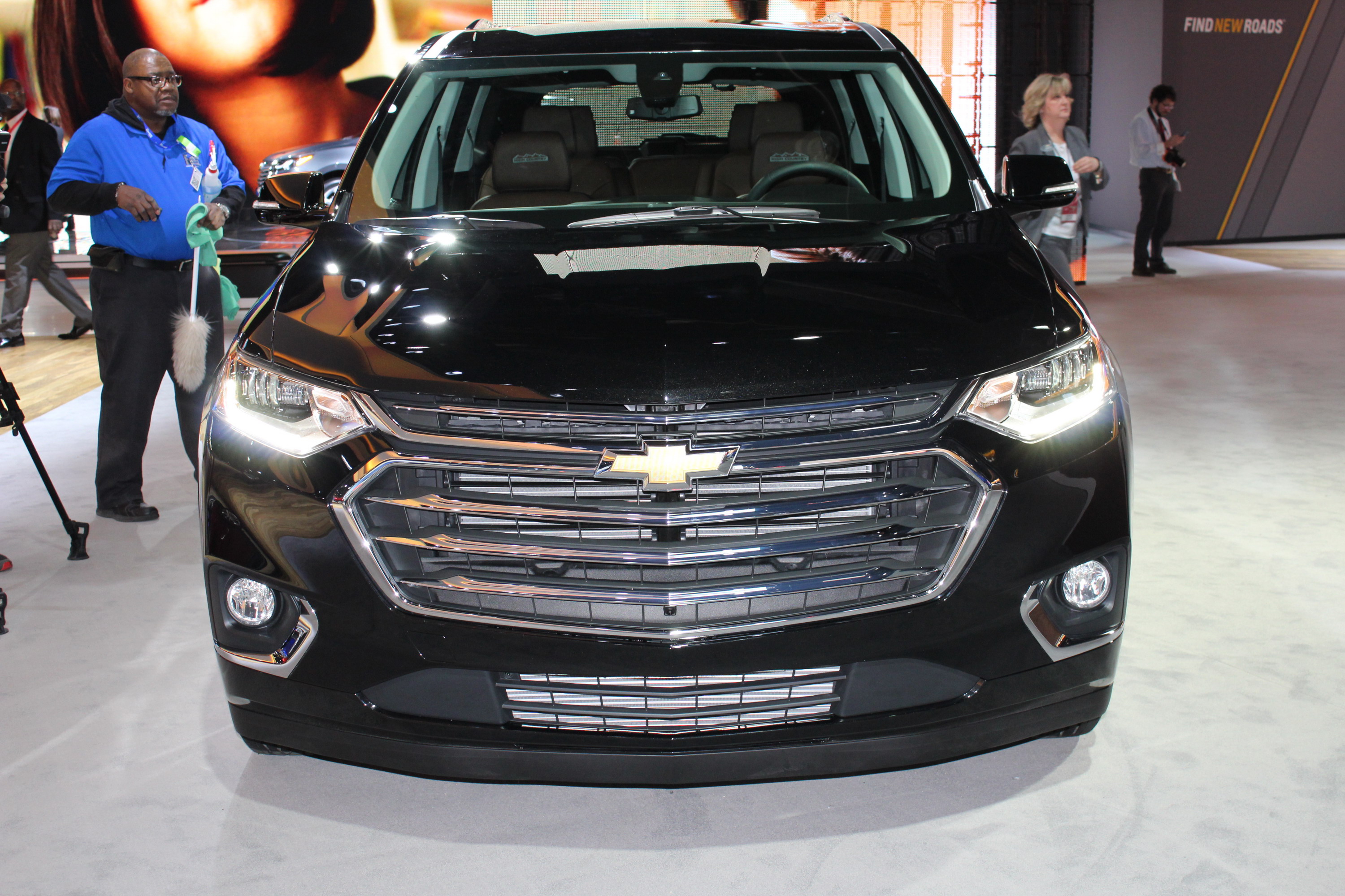 Chevrolet Captiva exterior 2015