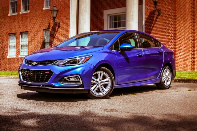 Chevrolet Cruze interior model Chevrolet Cruze exterior 2016