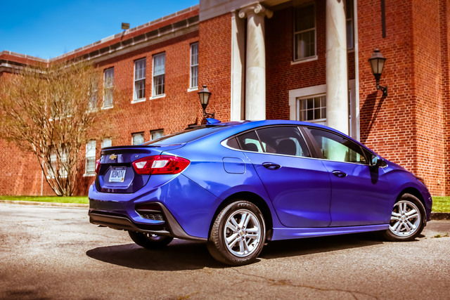 Chevrolet Cruze Hatchback best photo