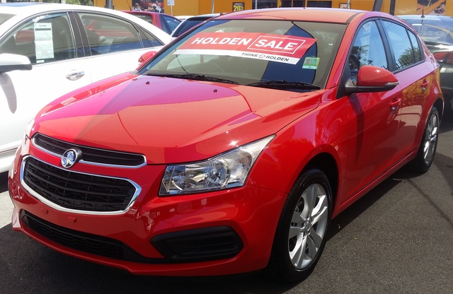 Chevrolet Cruze Hatchback exterior 2016