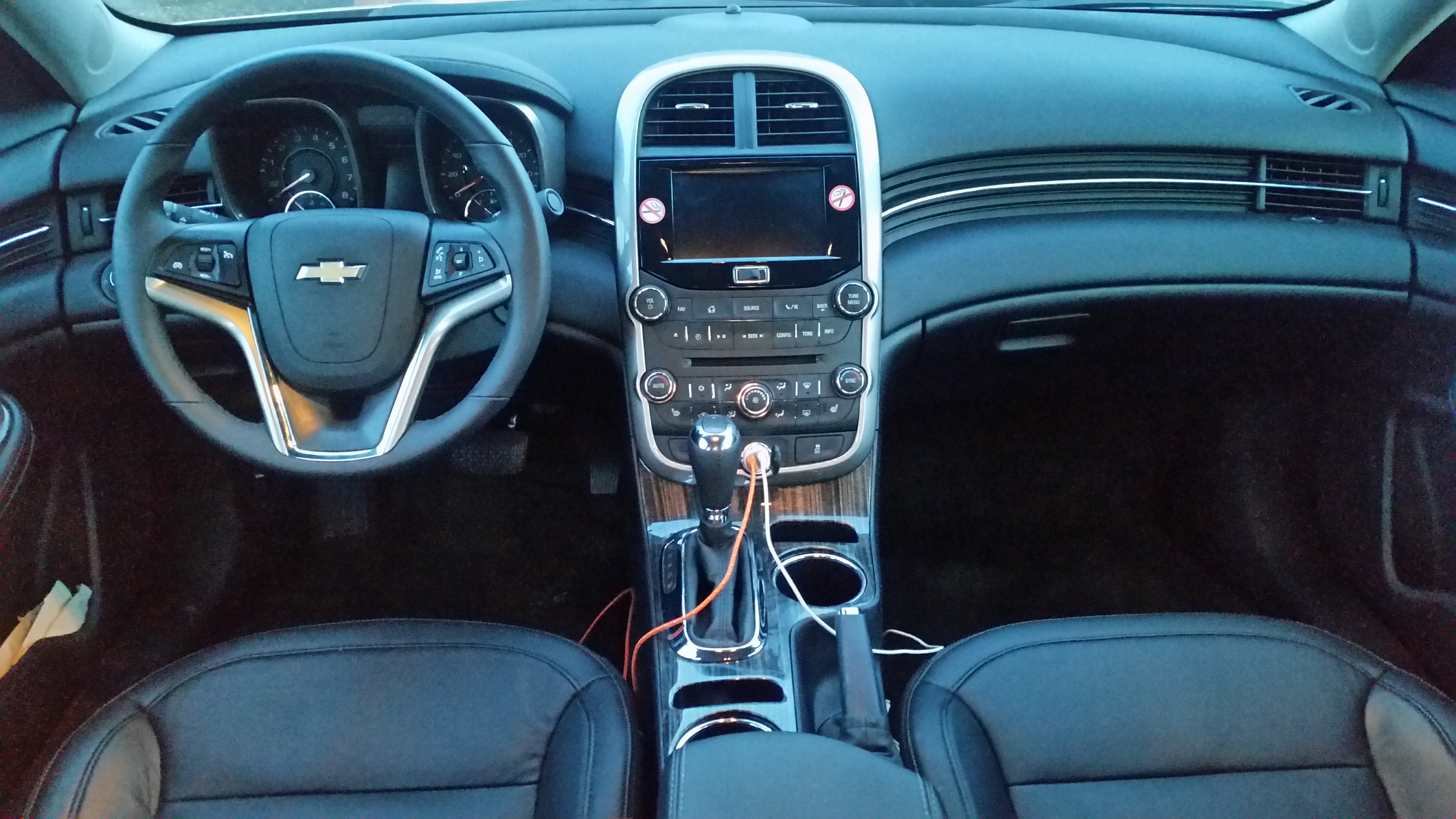 Chevrolet Malibu interior photo