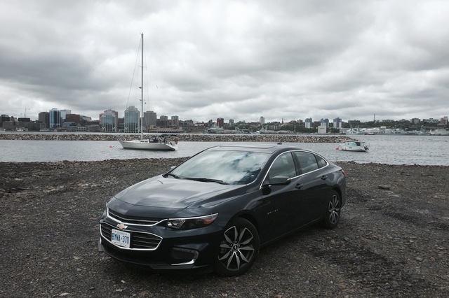 Chevrolet Malibu reviews photo