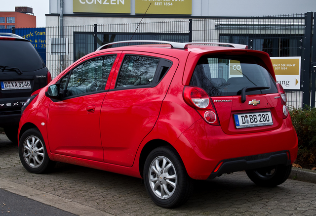 Chevrolet Spark hd big Chevrolet Spark 4k 2015
