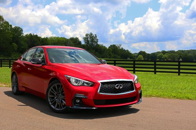 Infiniti Q50 Hybrid interior 2017 Infiniti Q50 Hybrid modern model