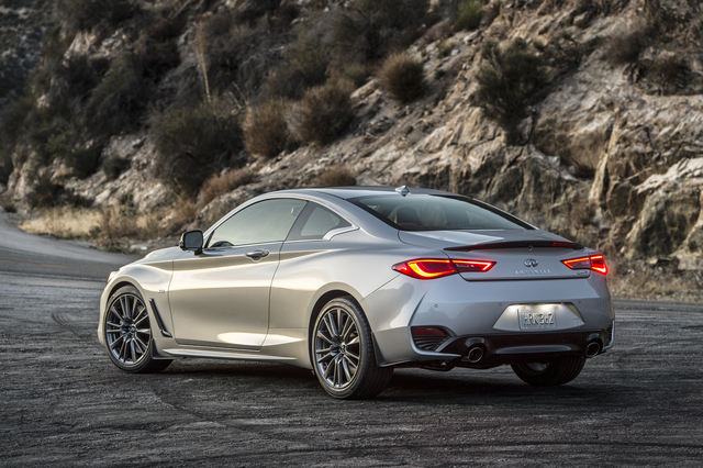 Infiniti Q60 Coupe coupe 2016 Infiniti Q60 Coupe interior specifications