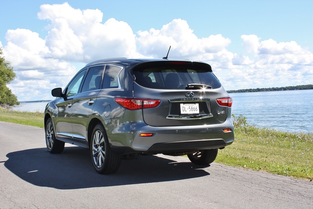 Infiniti QX60 exterior restyling