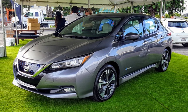 Nissan Leaf mod big Nissan Leaf reviews photo