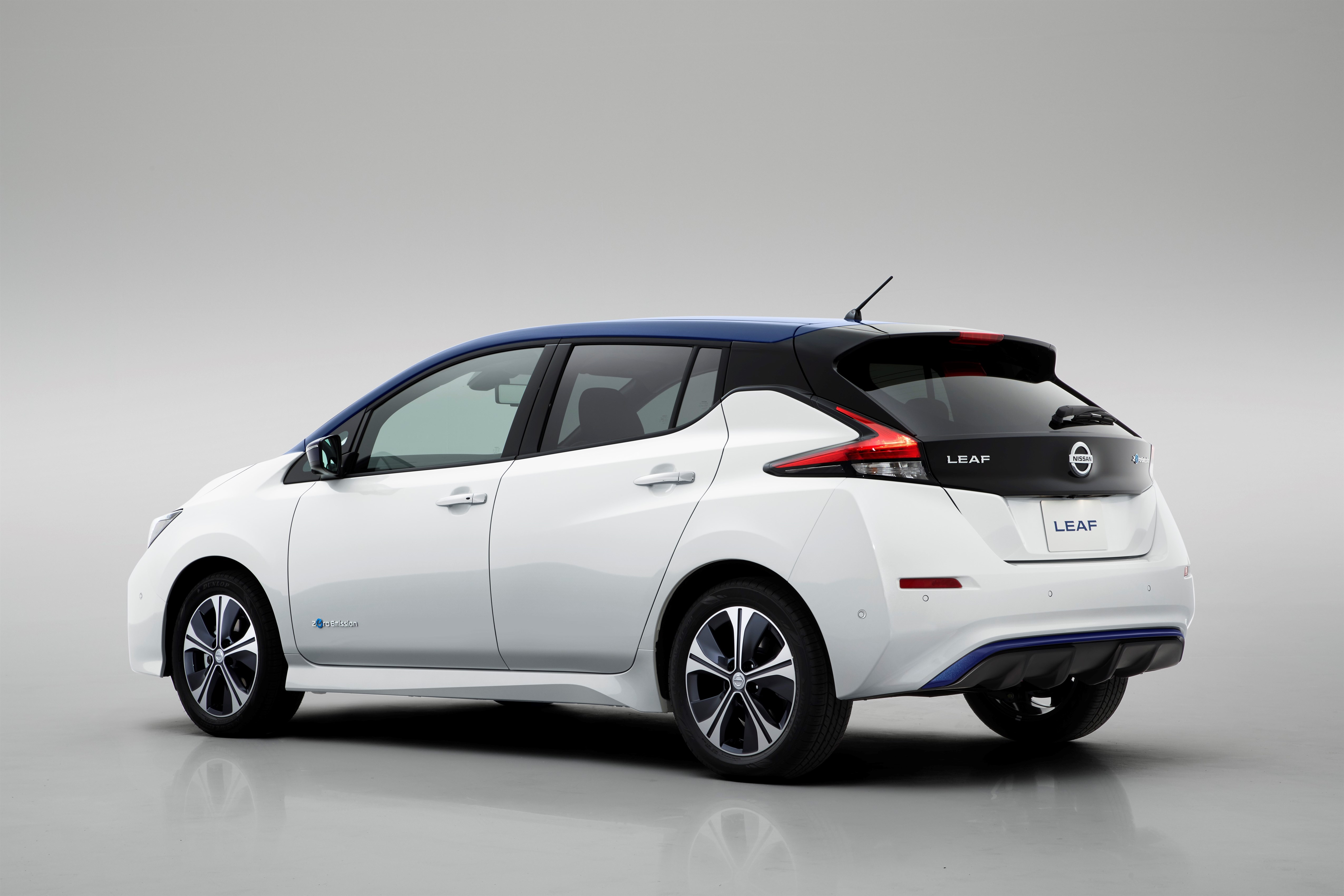 Nissan Leaf hd big