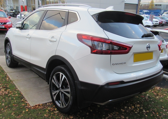 Nissan Qashqai 4k big Nissan Qashqai reviews restyling