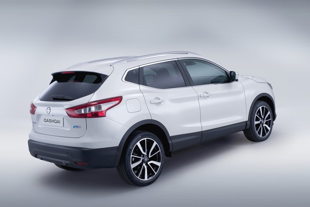 Nissan Qashqai modern big Nissan Qashqai 4k specifications