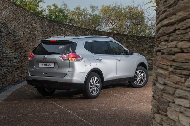 Nissan X-Trail 4k restyling Nissan X-Trail suv specifications
