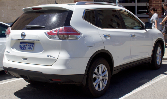 Nissan X-Trail reviews specifications Nissan X-Trail 4k model