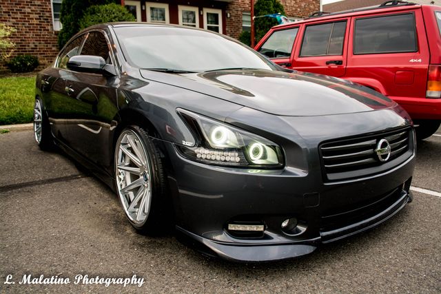 Nissan Maxima Photos, and Specs. 3.5i (300 HP) Xtronic CVT and other ...