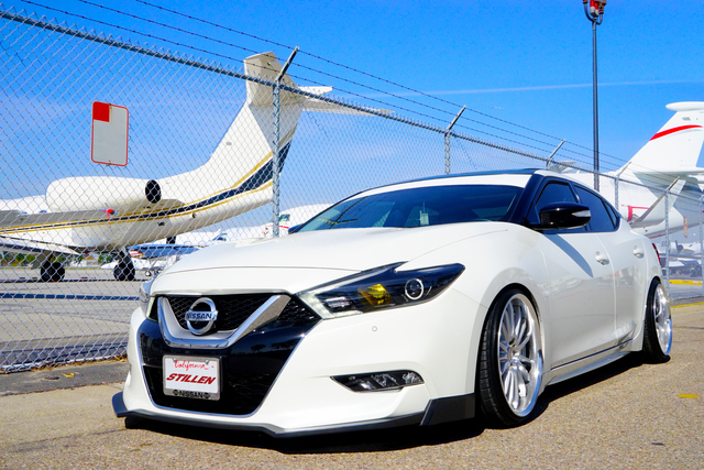 Nissan Maxima hd big Nissan Maxima modern specifications