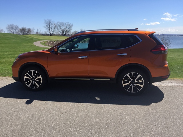 Nissan Rogue auto show