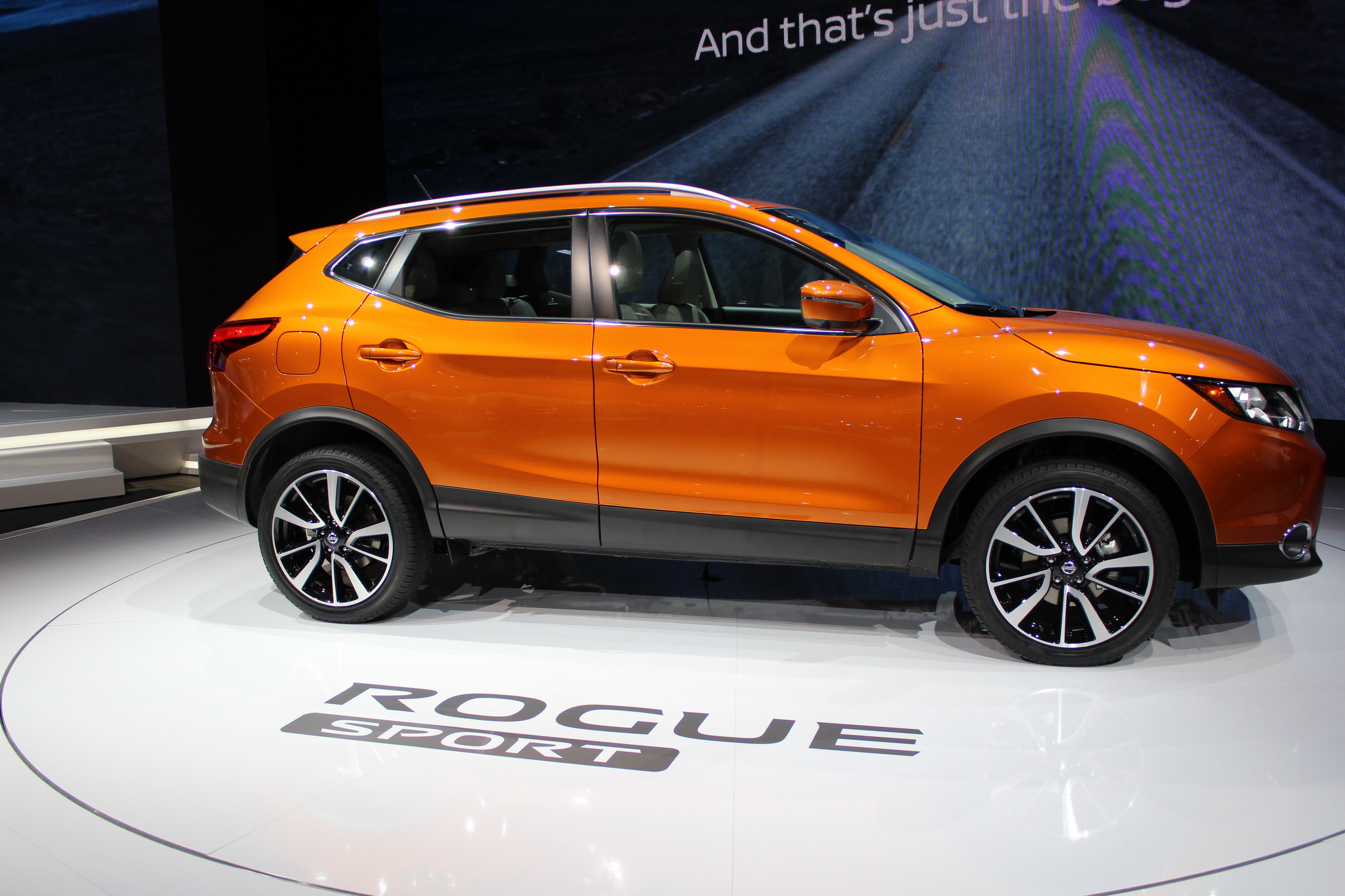 Nissan Rogue suv specifications