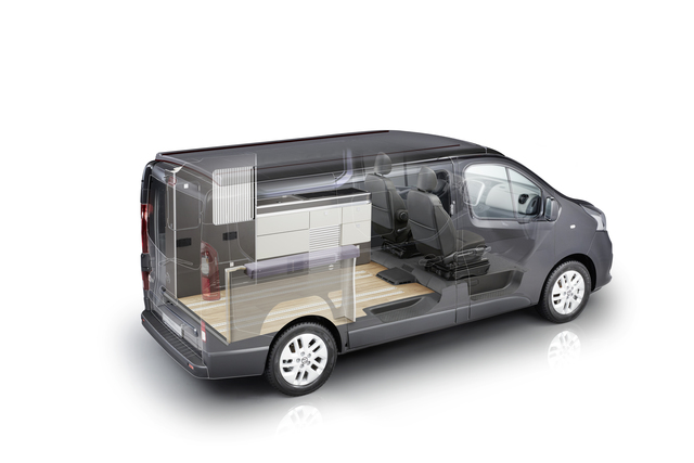 Nissan NV300 Kombi minivan model