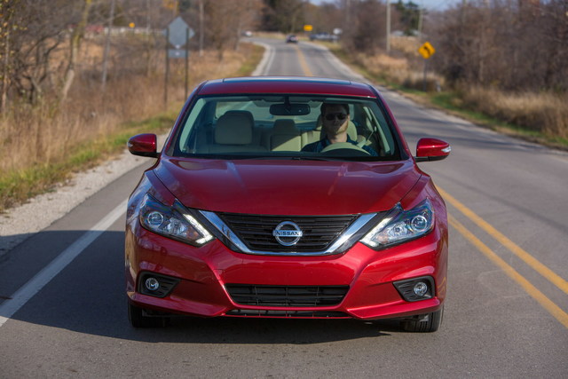 Nissan Altima exterior photo Nissan Altima best model