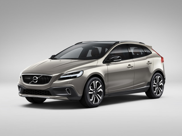 Volvo V60 Cross Country exterior photo Volvo V60 Cross Country reviews big